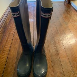 Grey Tall Hunter Rain Boots - women’s size 8